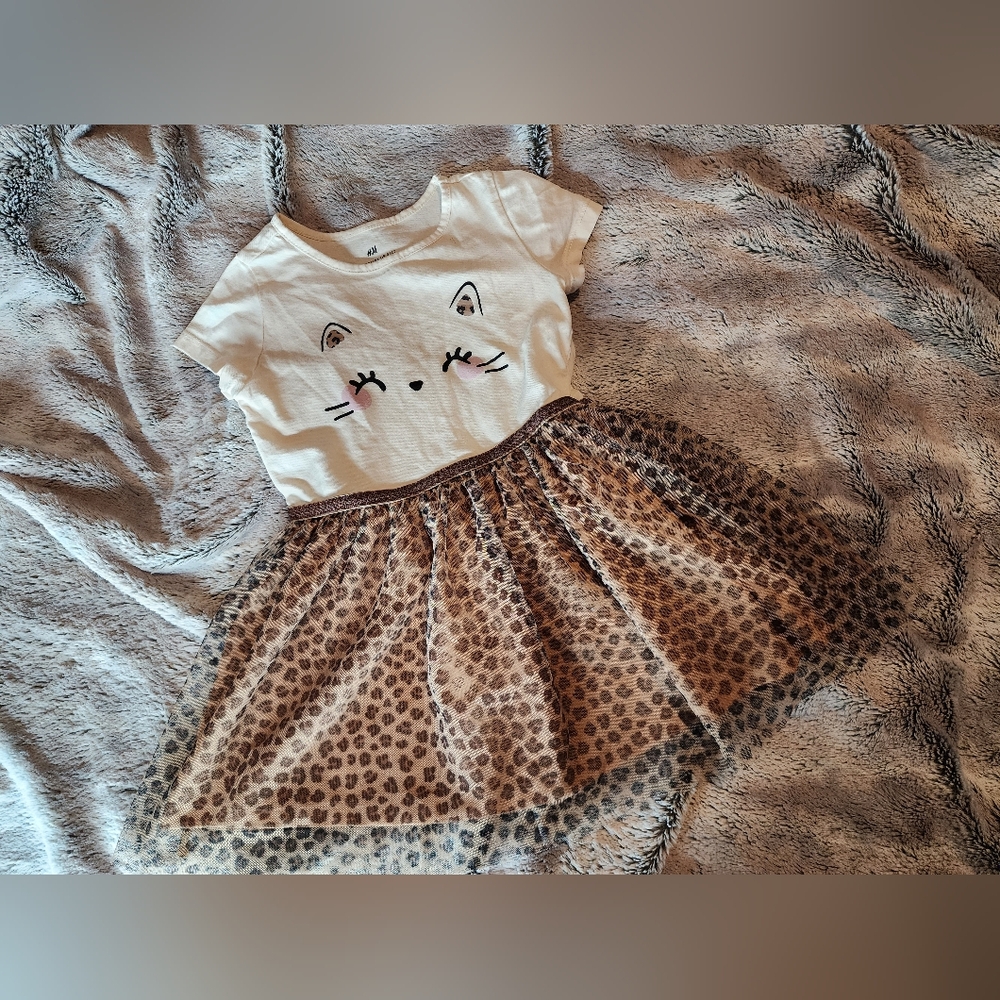 H&M scoop neck cat dress with leopard skirt